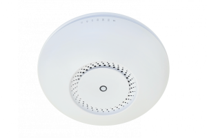 CAP-AC. MIKROTIK 2x2-2dBi 2,4GHz-N300 5Ghz-867 L4 inc-24V 2-1000-PoEPass 26dBm - Imagen 2
